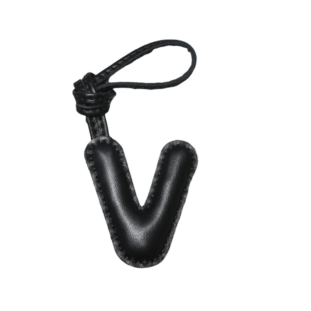 26 Initials English Letter Bag Pendant Genuine Sheepskin Car Pendant Keyring Pendant Ladies