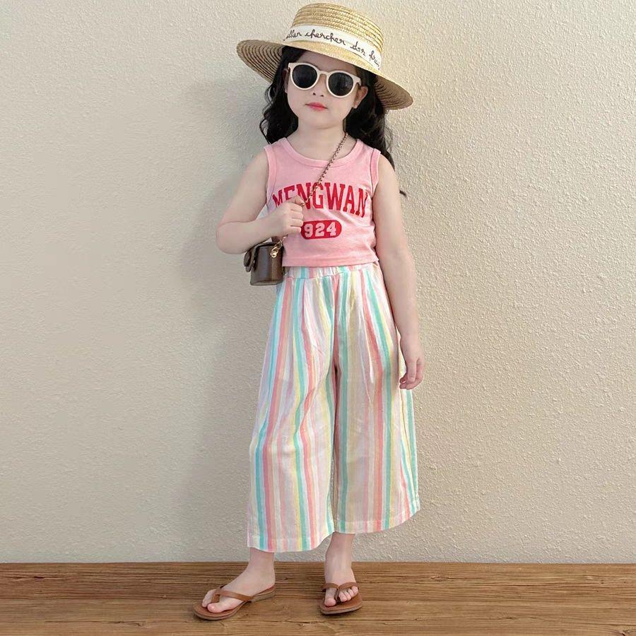 Летний комплект для девочек в корейском стиле с широкими брюками: Модный костюм-двойка с кроп-топом и жилетом.