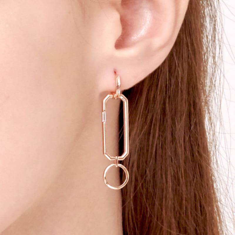 ELLE Jewelry 14K Round Square Earrings (Gold Pin) ELGPEE317