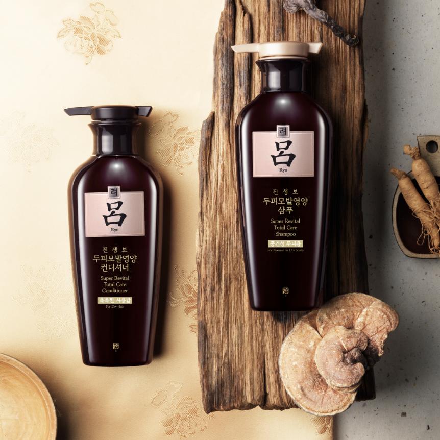 Ryo Jinsaengbo Super Revital Total Care Shampoo for Normal & Dry Scalp 400ml