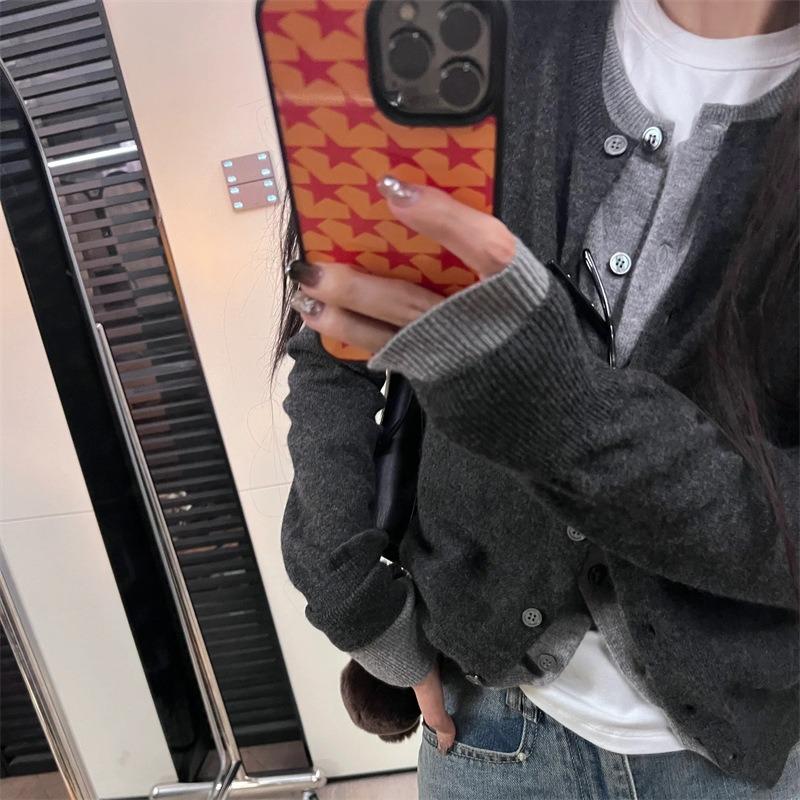 Autumn and Winter New Round Neck Slim-fitting Versatile and Thin Women's Top Fake Two-piece Knitted Cardigan Sweater Women