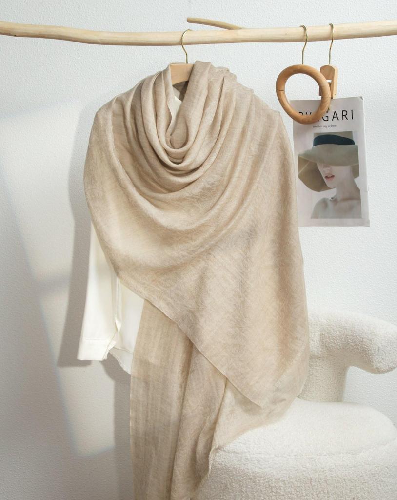 Inner Mongolia Cashmere Jacquard Shawl with Scottish Thistle - Thin Scarf for Autumn/Winter