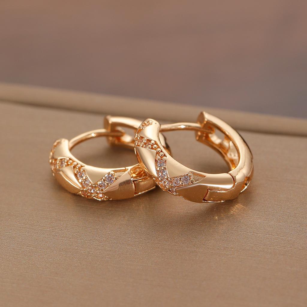 Модные универсальные серьги-кольца в новом инс-стиле, с нерегулярным полым принтом, персонализированные трендовые серьги-клипсы