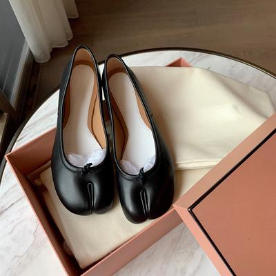 Найди второй волосок! Модные универсальные новые кожаные туфли с раздвоенным носком в виде свиных копыт, персонализированные лоферы на плоской подошве с неглубоким вырезом, женские туфли