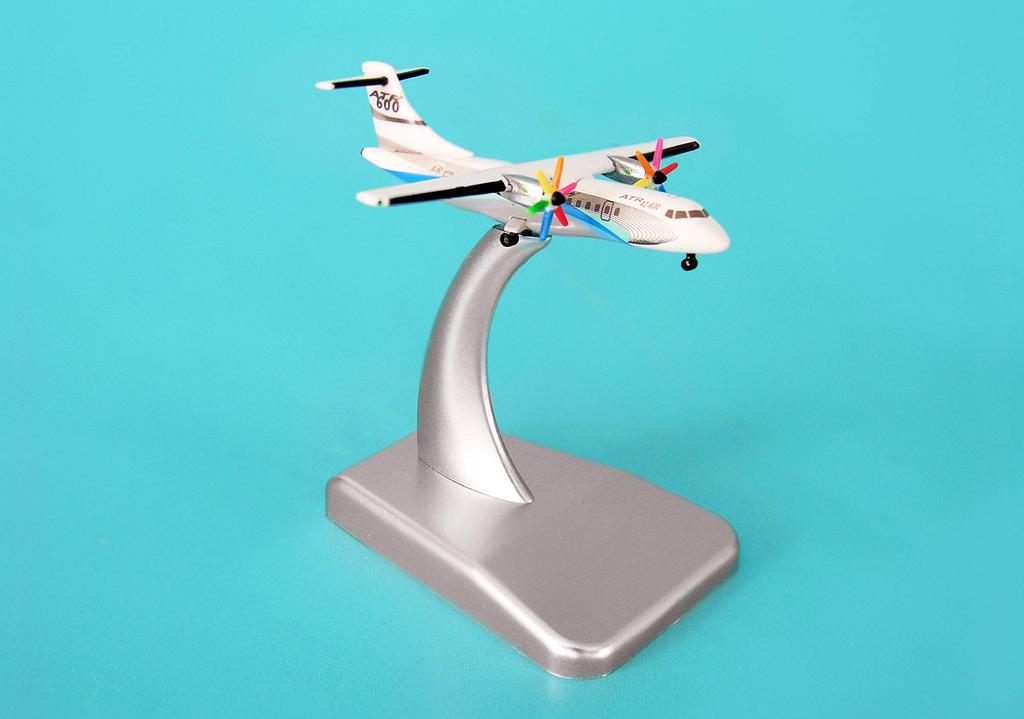 Hogan ATR House ATR - 42 – 600 1 500 with Stand