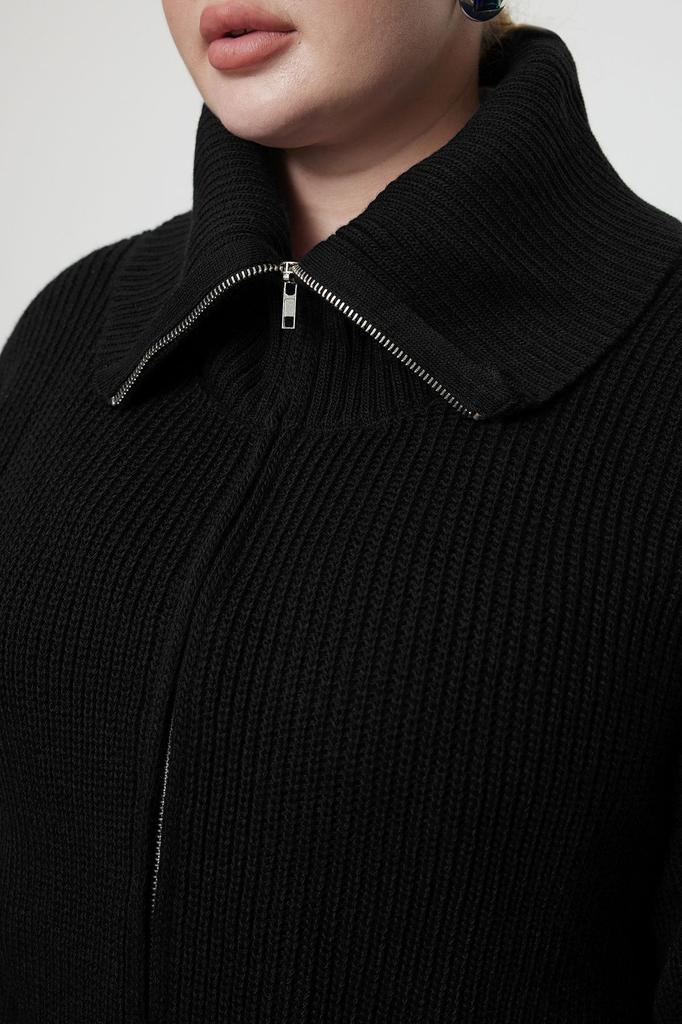 Women's Fashionable Stylish Plus Size Cardigan Black Turn-down Collar Zippered Crop Knitwear Cardigan