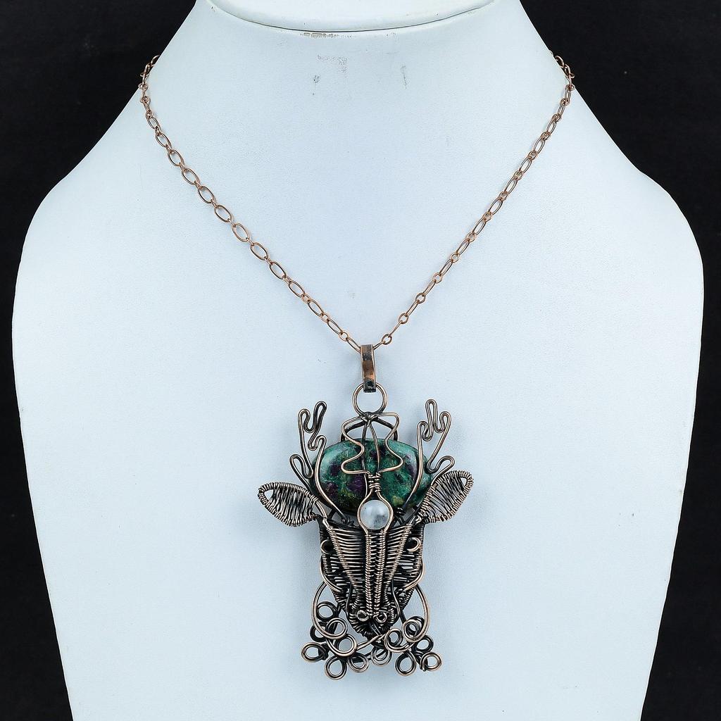 Подвеска из рубина и фуксита, украшения, обмотанные медной проволокой, подвеска с лунным камнем, подвеска с мордой оленя, подвеска ручной работы, медная подвеска с драгоценным камнем, подарки для него