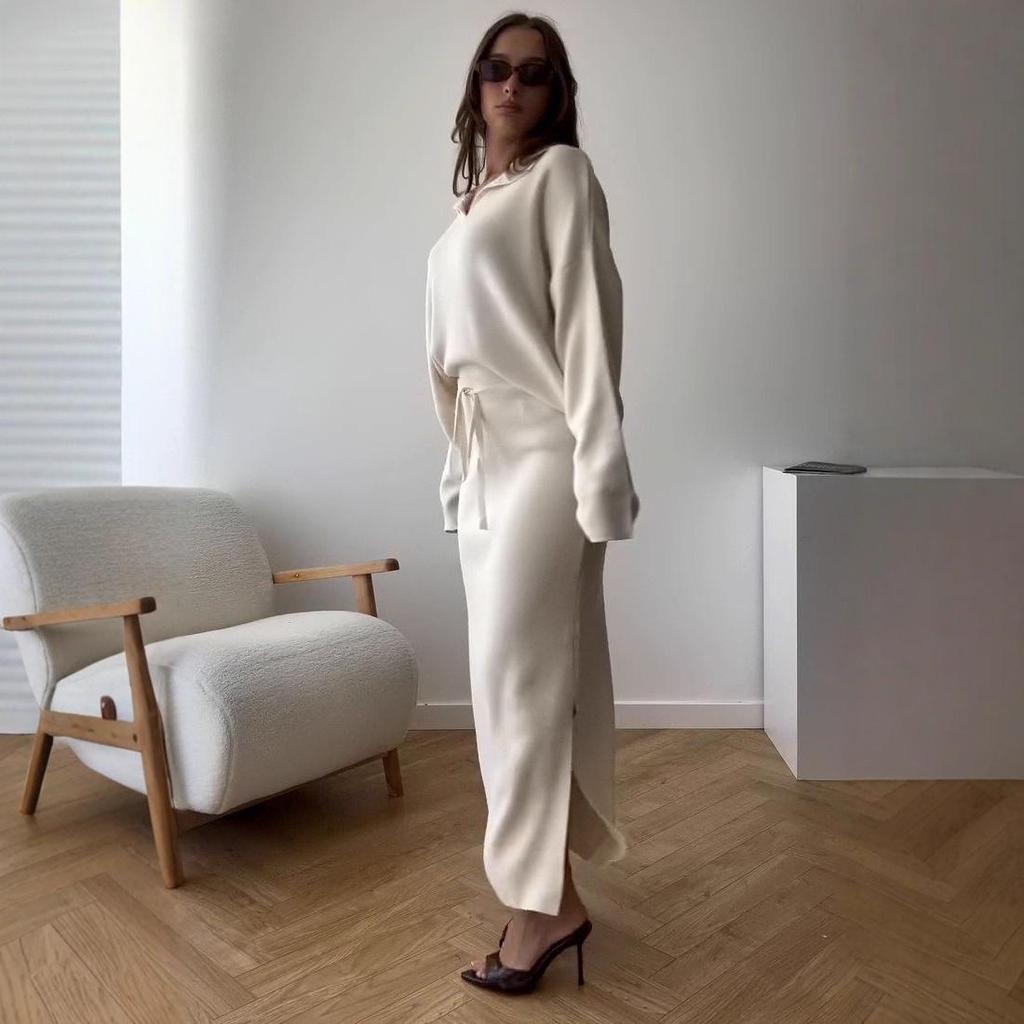 Осень 2025 Европейский и американский стиль Женский вязаный топ с воротником-рубашкой и юбка миди