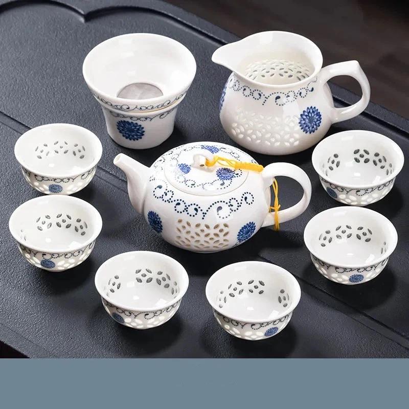 Porcelain Hollow Beehive Gaiwan Tea Set – Elegant Chinese Kung Fu Tea Cup with Lid