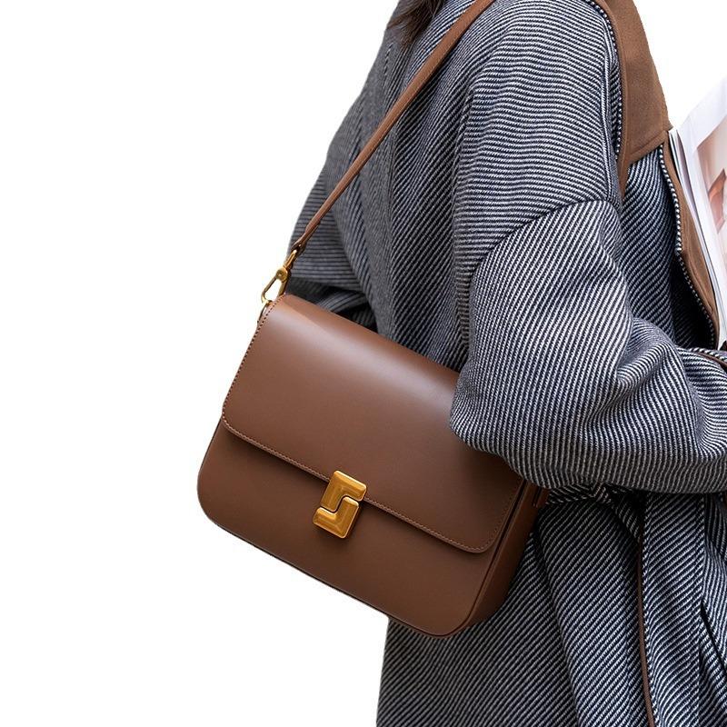 Small Square Bag Women's New Korean Style One-shoulder Armpit Bag Fashionable Crossbody Bag Women's High-end Light Luxury Tofu Bag