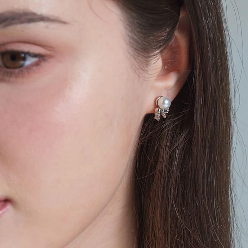 noonoo fingers Sha Ribbon Pearl Earrings