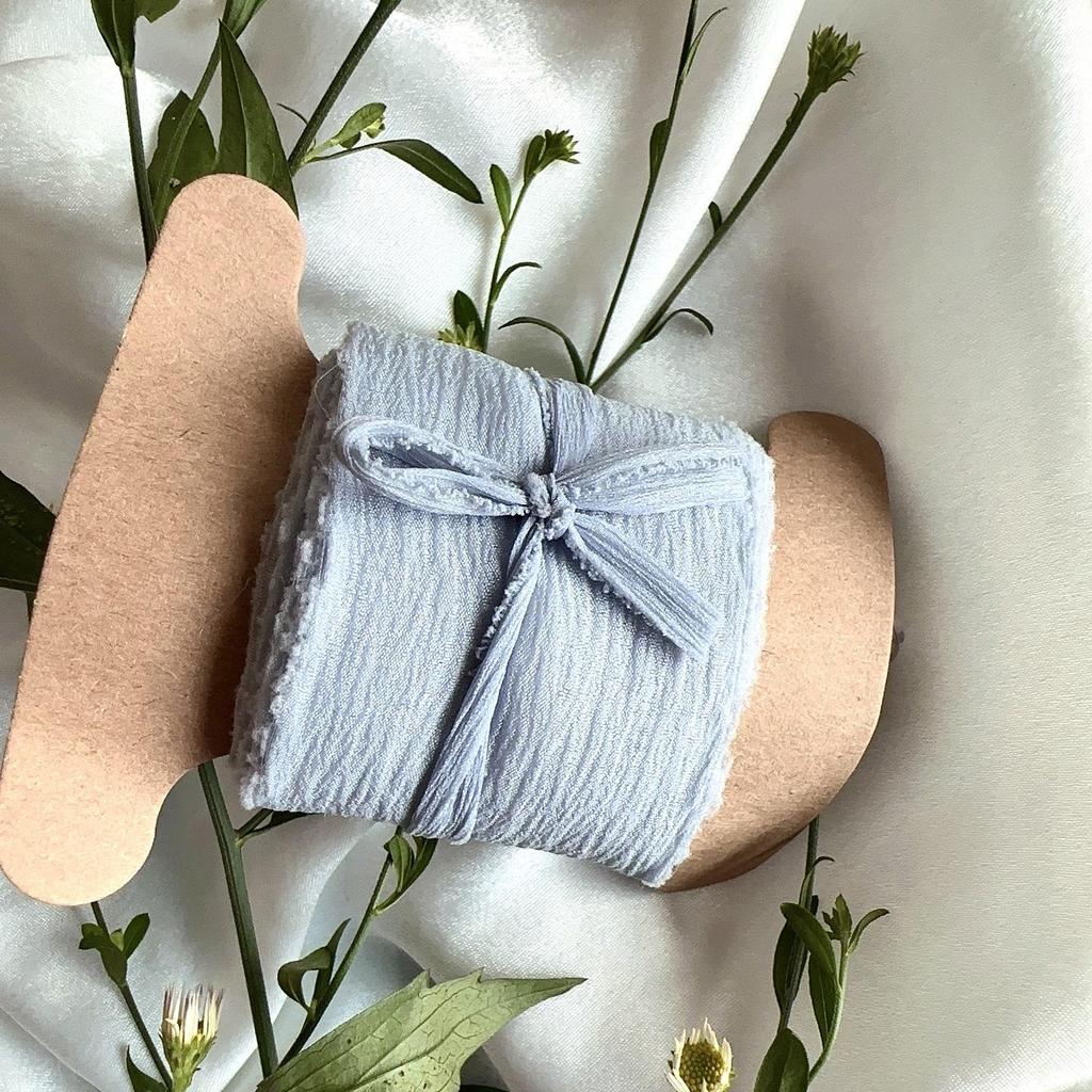 1 рулон шелковой ленты с рваными краями и необработанными краями(1 рулон = 4 см * 5 м) DIY Рождественские свадебные приглашения Упаковка Партия Цветочный букет Подарочная упаковка Декор