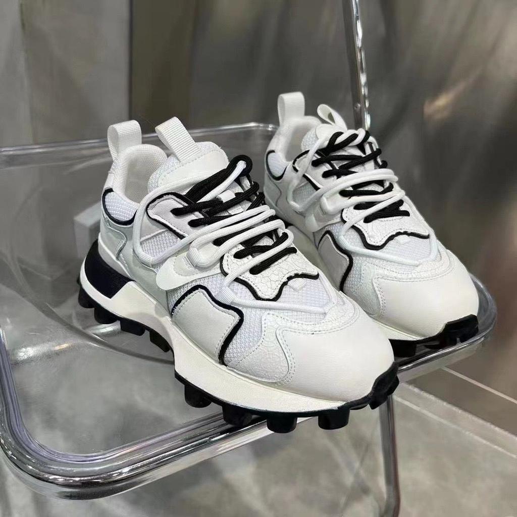 Платформенные кроссовки папа 2025 новая осенняя обувь кроссовки Форреста Гампа британские одинарные туфли Xiaobai спортивные и повседневные кеды