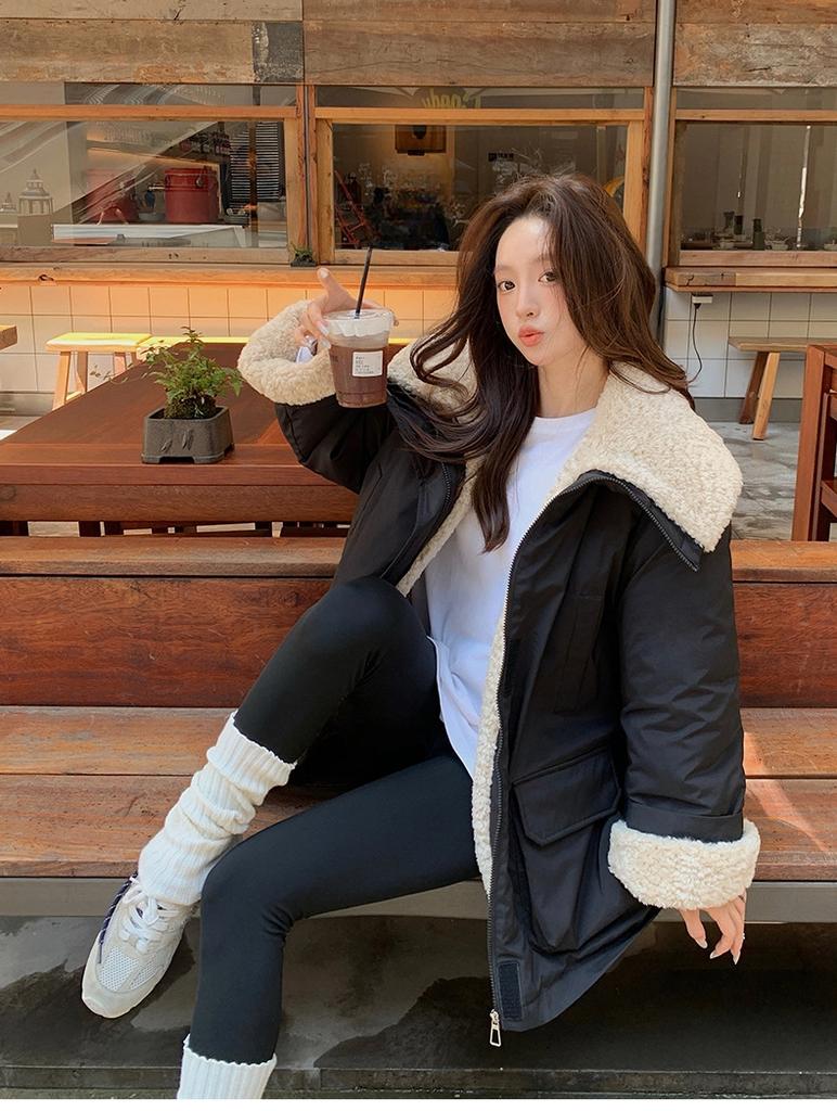 Большие лацканы Парки из утолщенной рабочей ткани с меховой подкладкой Женская куртка