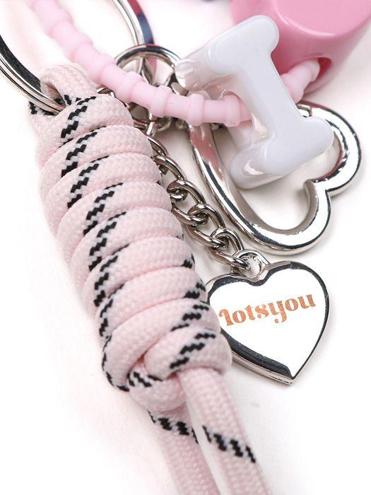 LOTS YOU lotsyou_LY Брелок-сердце Светло-розовый