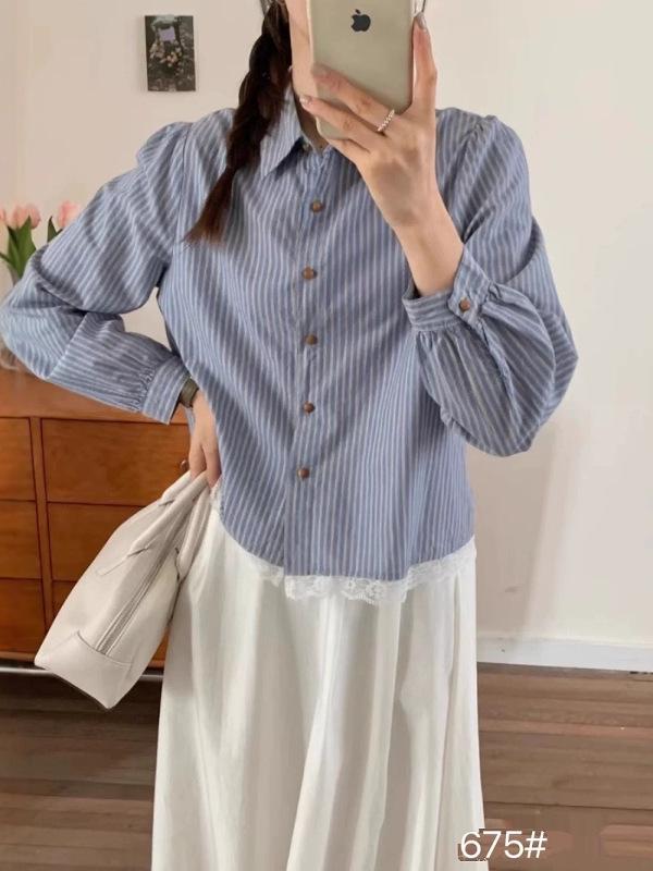 Женская полосатая блузка с кружевной отделкой Весна 2025 - Корейский стиль, Свободный крой, Высокое качество, Для миниатюрных