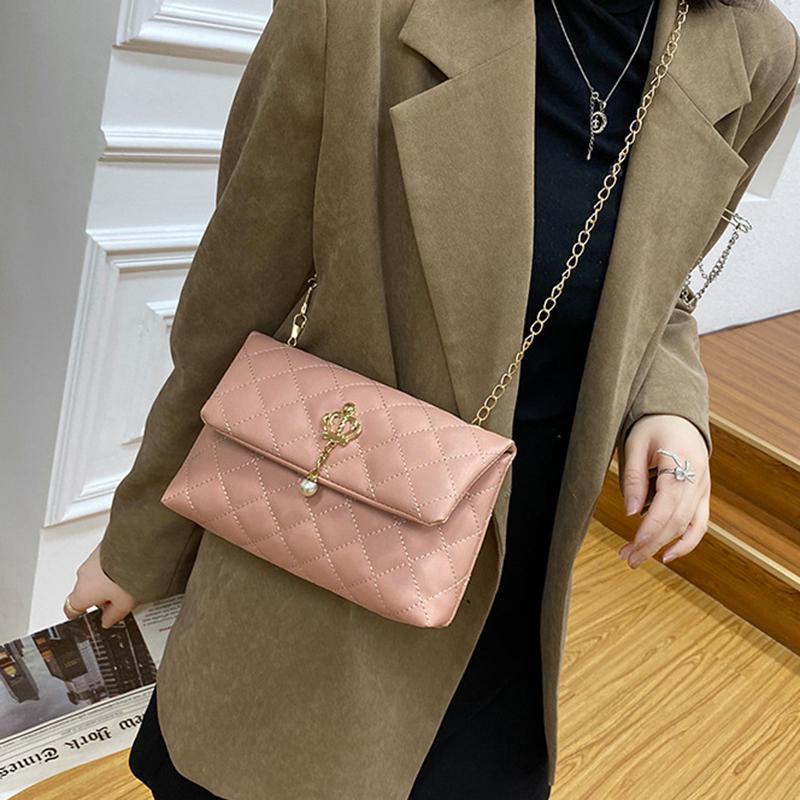 IELGY black one shoulder chain bag Sweet crown pearl small square bag rhombus lady personality messenger bag