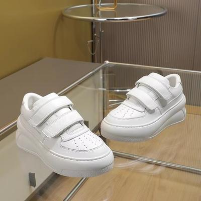 Милые белые туфли с улыбкой женские кожаные на липучке на толстой подошве увеличивающие рост кеды-маффины в повседневном стиле