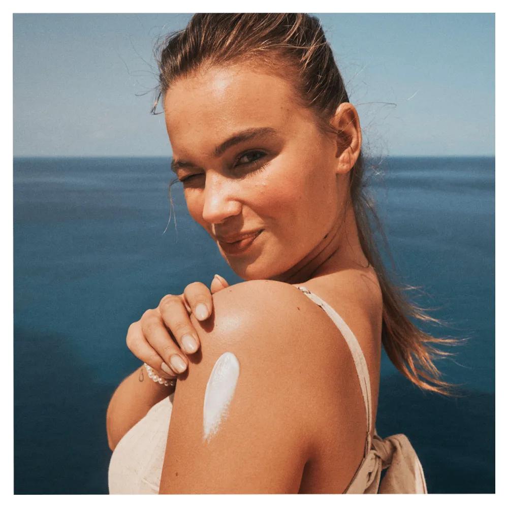 Hawaiian Tropic Sun Milk Glowing Protection LSF 30, 180ml