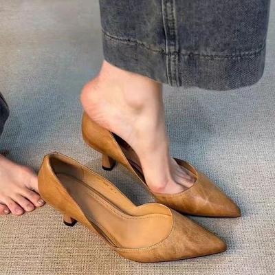 Ретро французский заостренный темперамент высокие каблуки женские педали 2025 новая рабочая обувь универсальные туфли-лодочки с вырезом