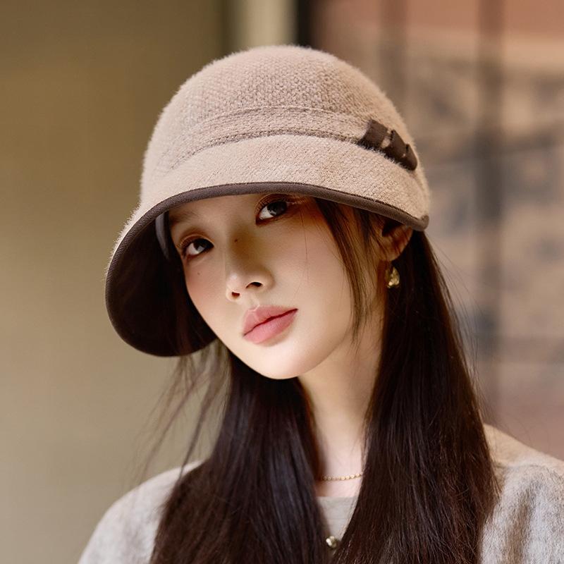 Fleece Equestrian Hat Autumn and Winter New Casual Windproof Hat Women's Korean Version British Retro Newspaper Boy's Hat