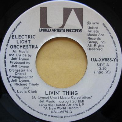 7-дюймовая пластинка ELECTRIC LIGHT ORCHESTRA - Livin' Thing UAXW888Y United Artists 1976 Канада Рок Б/У