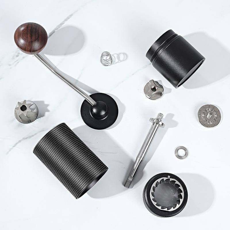 Ручная ручная кофемолка с стальными жерновами CNC для итальянского заваривания