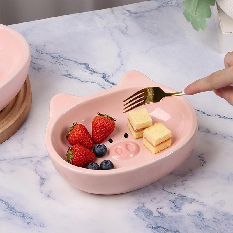 Ceramic Creative Hand Painted Pink Cute Pig Bowl 8 Inch Novelty Animal Shape Cereal Soup Rice Serving Dish for Kitchen Gift