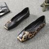 Fashion Designer Square Toe Women Flats Shoes Fashion Shallow Slip On Leopard Footwear Ladies Casual Loafer Shoes