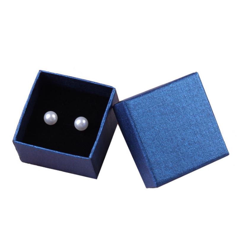 Модное хранение ювелирных изделий Простая коробка для колец и сережек Подарочные коробки Легко носить с собой Подарочная упаковка Чехол Мода Много цветов на выбор Шкатулка для драгоценностей