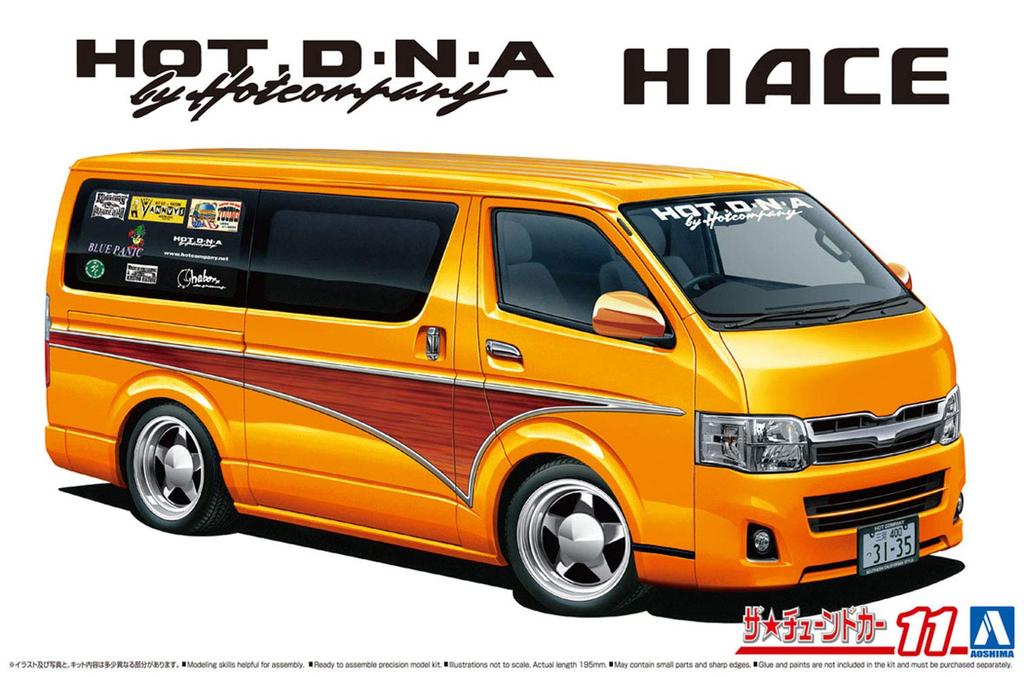 Aoshima Bunka Kyozaisha The Tuned Car Series Toyota Hot Company TRH200V Hiace 2012 Plastic Model 1/24 No.11