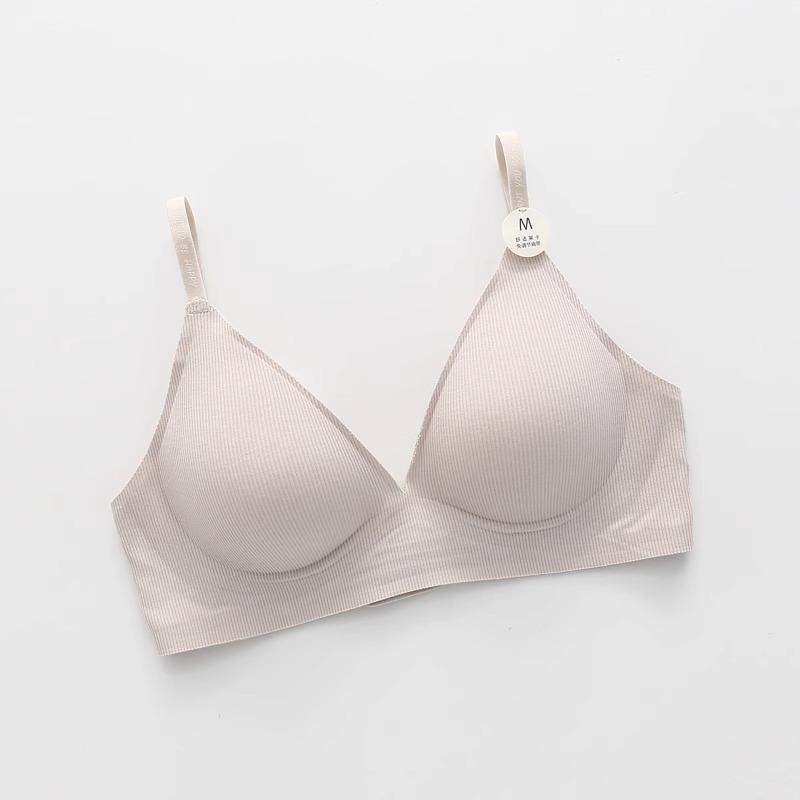 Japanese Wirefree Deep V Seamless Bra - Comfortable, Lightweight, Simple Design for Small Busts In Summer