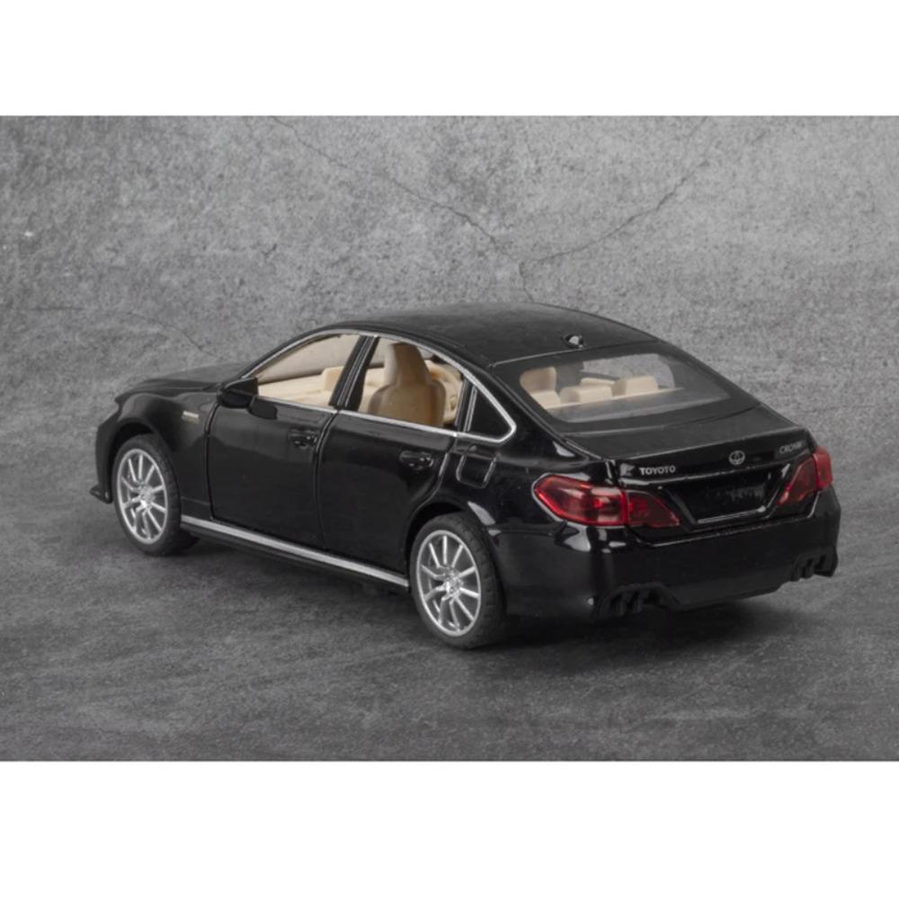 1/32 Toyota CROWN Металлическая модель автомобиля Литье под давлением и Игрушечные транспортные средства Металлическая модель игрушечного автомобиля Симуляция звука и света Коллекция Подарок