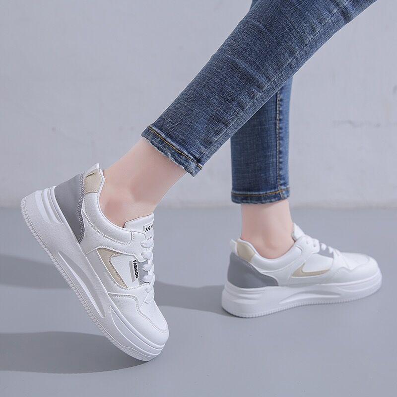 New Women's All-Match Korean Casual Round Toe White Flat Sports Shoes - Thick-Soled 2025