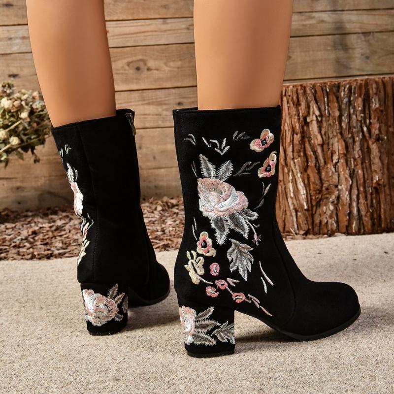 Women's Boots 2024 Winter Ethnic Style Retro Flower Embroidered Ankle Boots Zipper Fashionable Color Elegant Women Heels