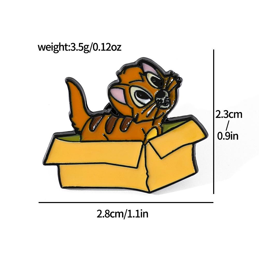 Европейские и американские кино и телеперсонажи металлический значок Кошка Мэри Король Лев Симба котенок сплав брошь