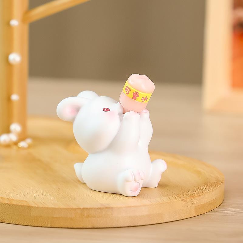 Don't Be Angry. Stress-relieving Little Pig Office Decoration Items. Animal Stress-relieving Cartoon