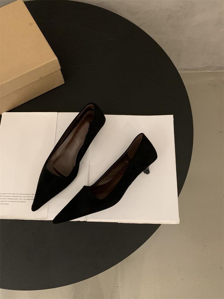 Французский каблук-рюмочка, заостренный, красные, одинарные туфли, женская обувь 2025 года, весна-осень, темперамент, черные туфли на шпильке, высокие каблуки для пригородных поездок