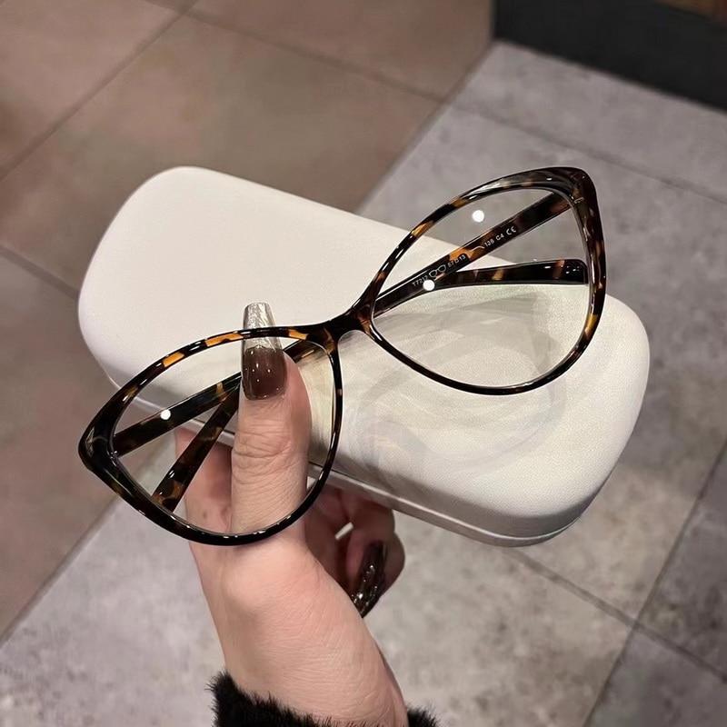 New Vintage Large Frame Women Designer Cat Eye Anti-Blue Light Myopia Glasses Women Outdoor Travel Eyewear Oculos De Sol
