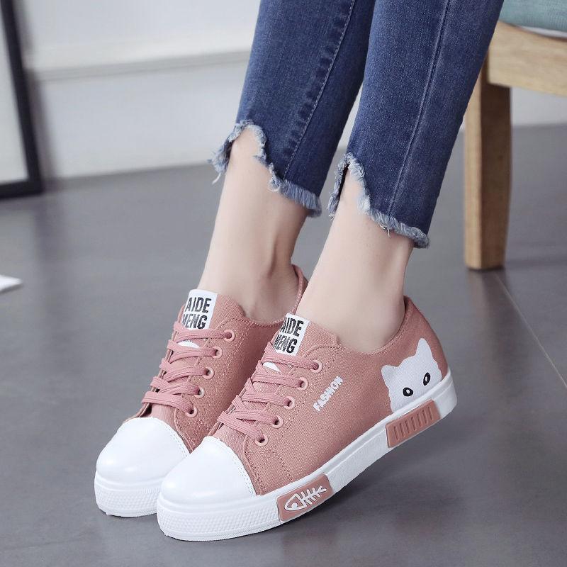 FiveFive Women Spring Cartoon Cat Women Casual Shoes Comfortable Flat Vulcanize Shoes Women Sneakers White Shoes