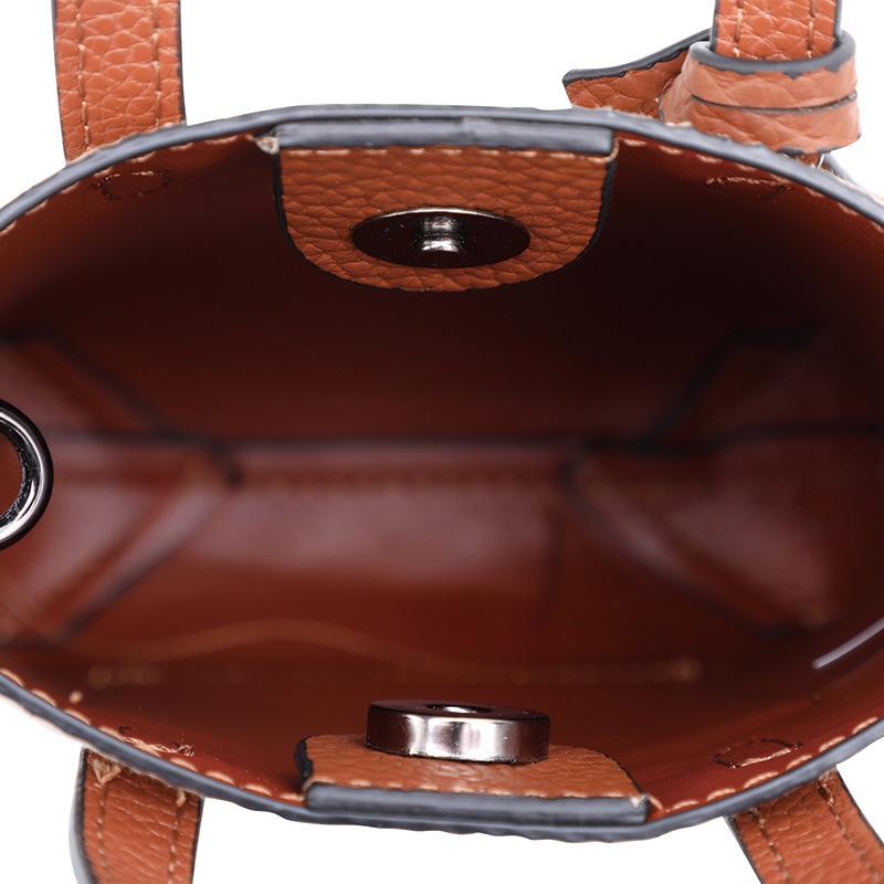 Canvas Bag Women's New Fashion Fashionable and High-end Bag Plaid Hand-in-Law Crossbody Bag