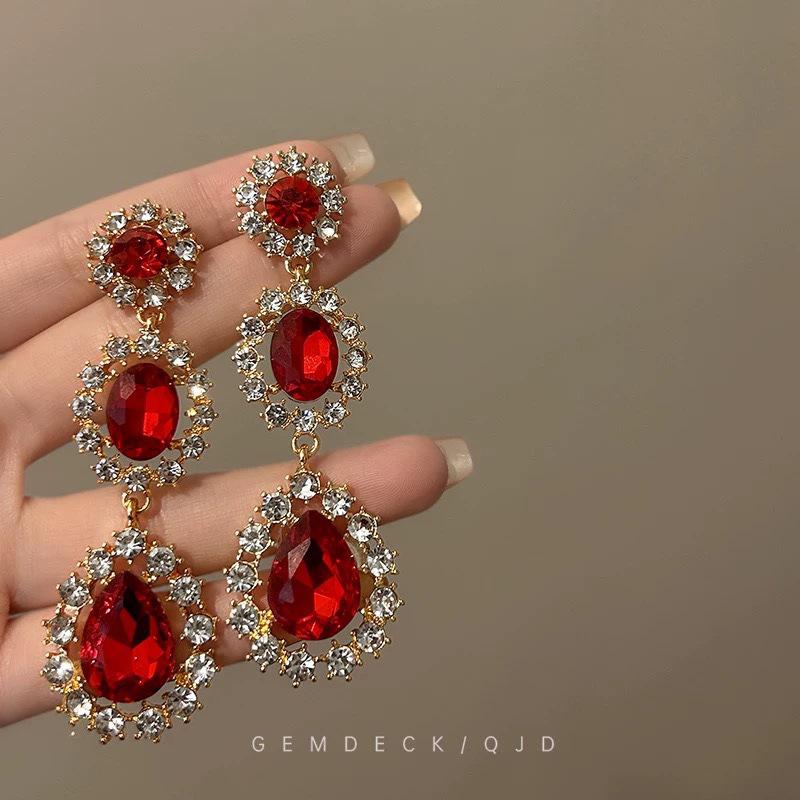 Элегантные серьги-подвески с кристаллами в форме капли воды в стиле французского двора