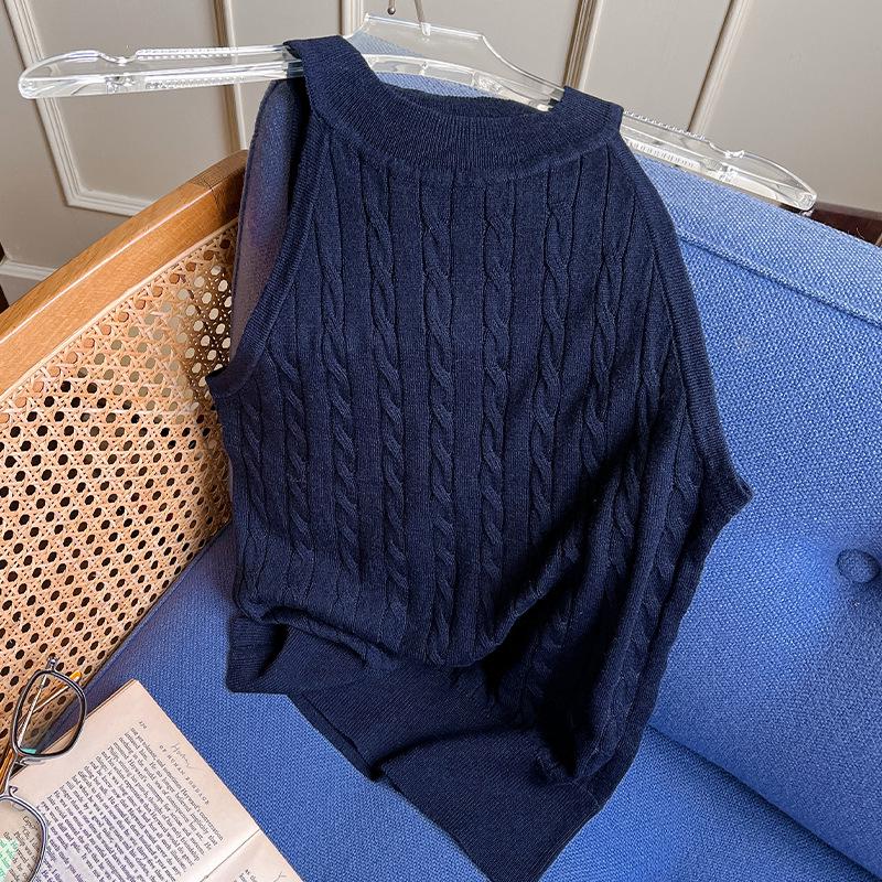 Женский мягкий топ-майка без рукавов из тутового шелка с халтером - Приталенный крой, французская кабельная вязка