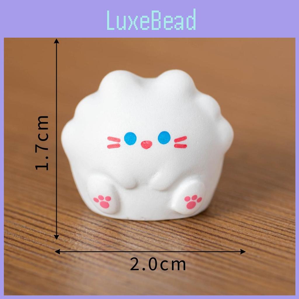 Милая фигурка кошки из смолы с мультяшным дизайном для декора стола в машине и идея для подарка