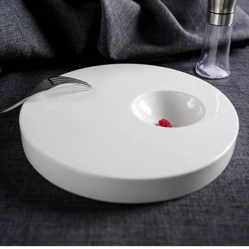 Ceramic Round Tableware Western Restaurant Molecular Gourmet High-end Plate Kitchen Fruit Salad Plate Tableware