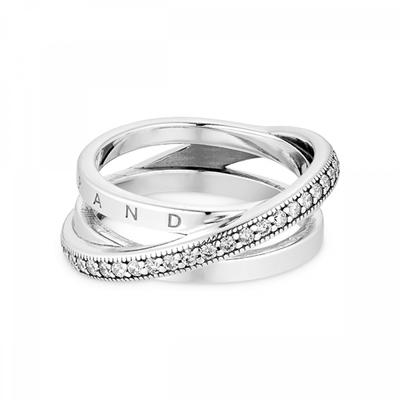 Pandora 199057c01 Серебряное кольцо Signature Crossover Pav с тройным ободком
