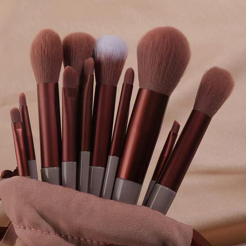 New Green 13-Piece Makeup Brush Set: Super Soft Brushes for All Seasons