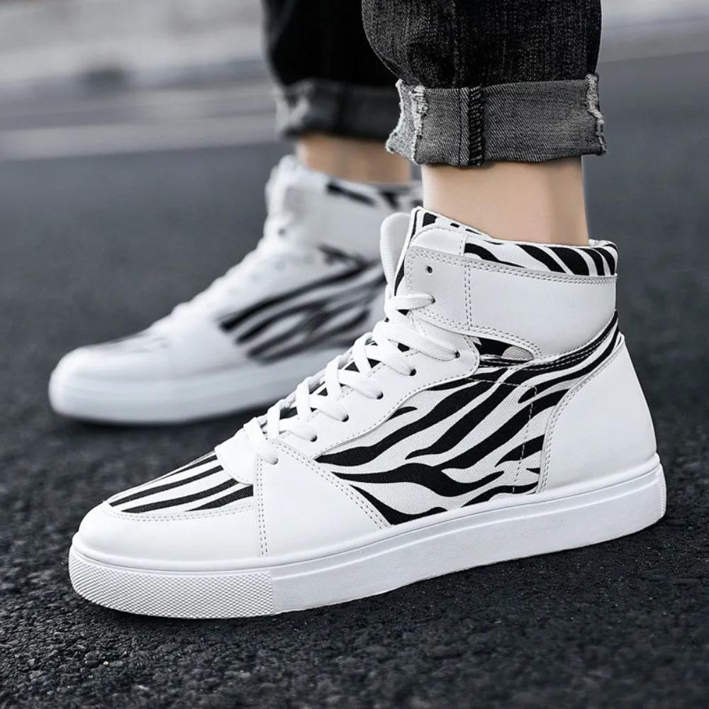 Fashion Men's Shoes Fashion Spring/Autumn New Leopard Print Canvas Shoe Zebra Pattern High Top Casual Shoes Men Sneakers Espadrilles