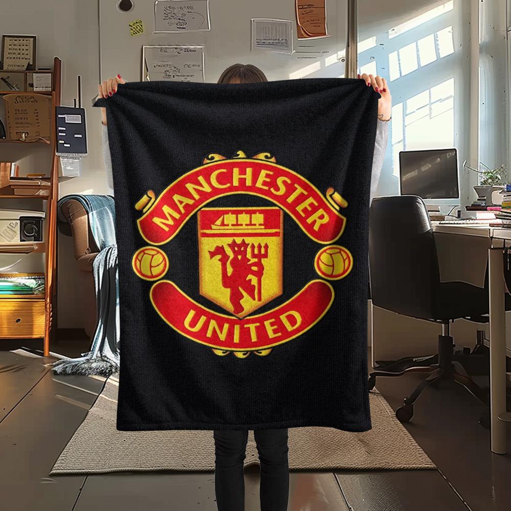 1PC Manchester Unitedaa Print Flannel Blanket, High quality Comfortable for All Seasons, Home Decor, Warmth and Comfort, Perfect for Christmas Gifts