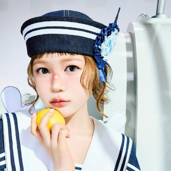 Hearts2Hearts [LEMON TANG] 2-й мини-альбом СТИКЕР